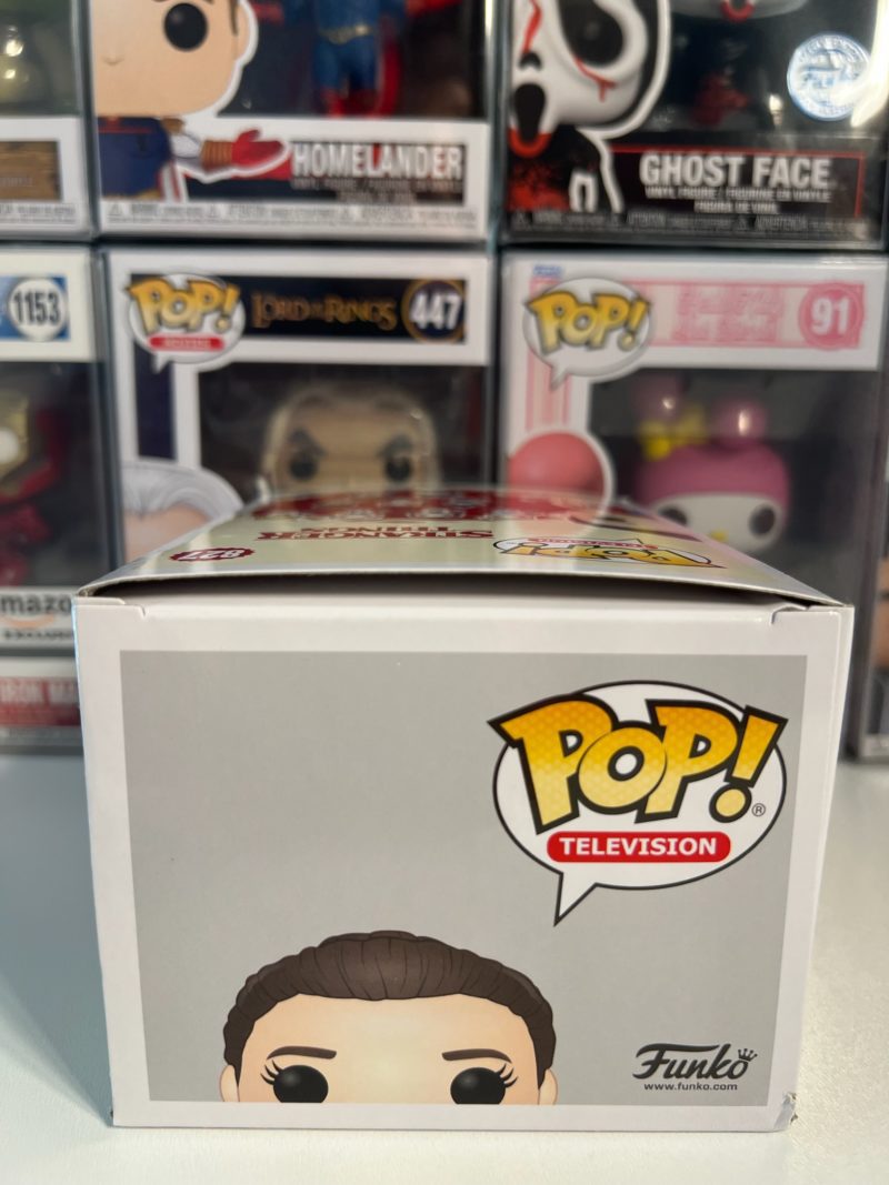 Funko POP! Television Stranger Things Eleven (Slicker) Limited Edition Hot Topic - Imperfect Box - Image 5